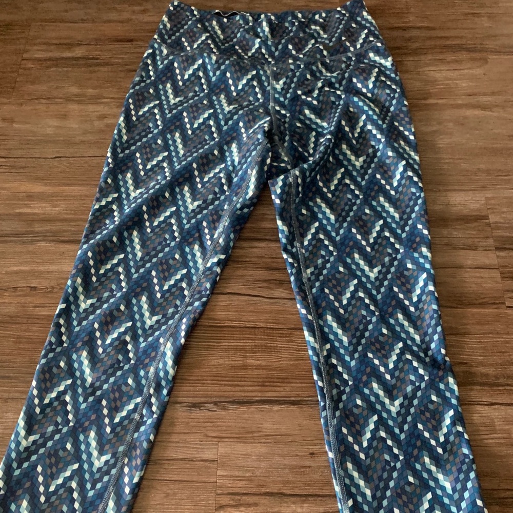 Women’s Nike workout leggings
